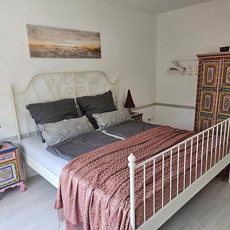 Zimmer Mit Charme Sonne Nuremberg ภายนอก รูปภาพ