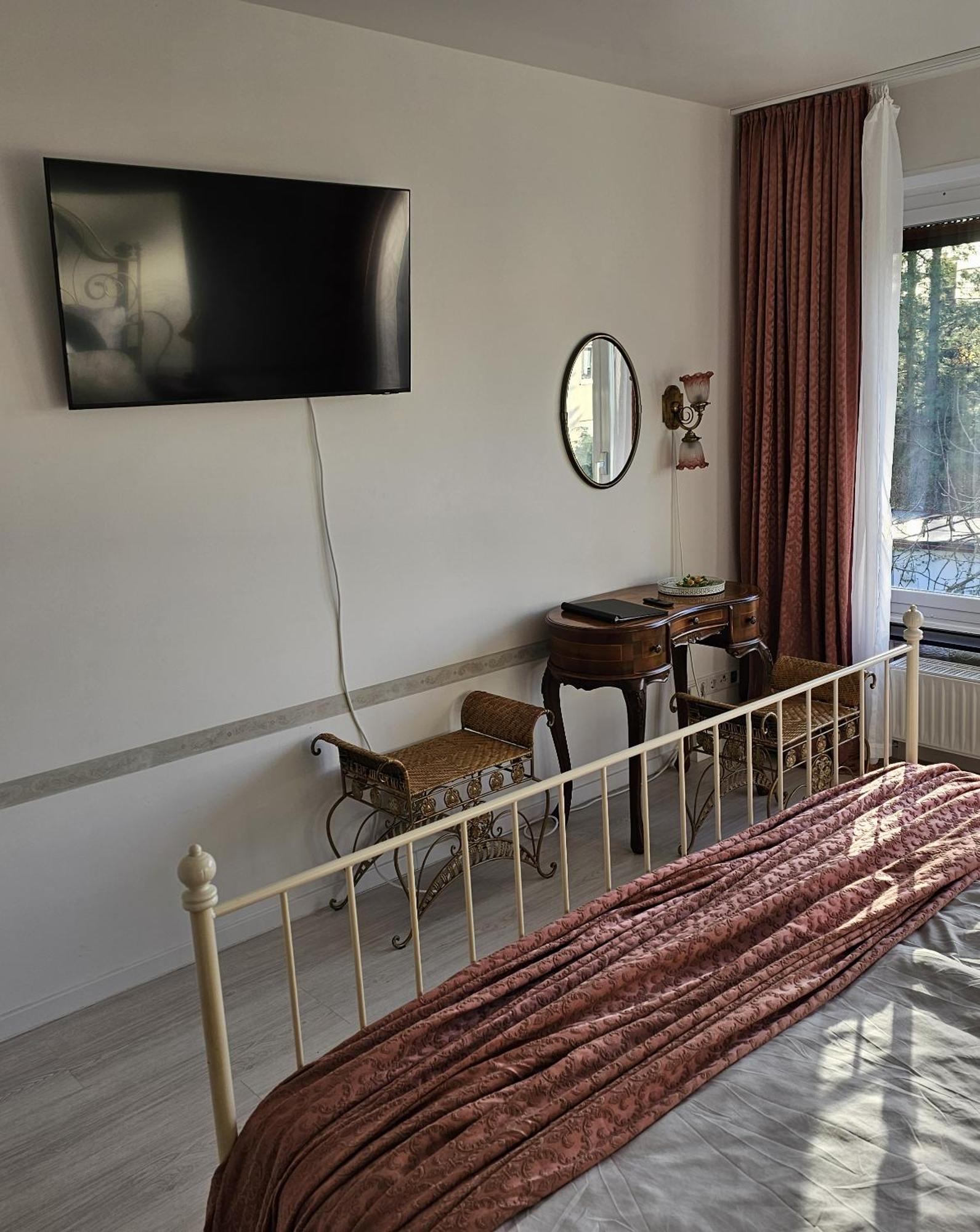 Zimmer Mit Charme Sonne Nuremberg ภายนอก รูปภาพ